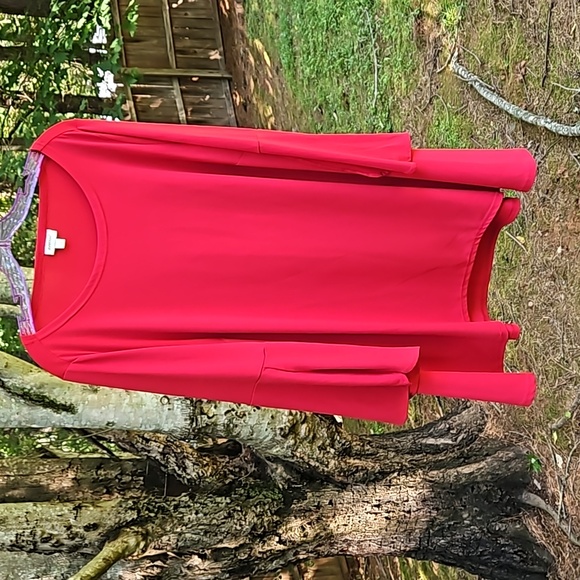 Avenue Top Double Bell Sleeve Relaxed Blouse  Deep Red Women's Plus Size 18/20 - Picture 11 of 16